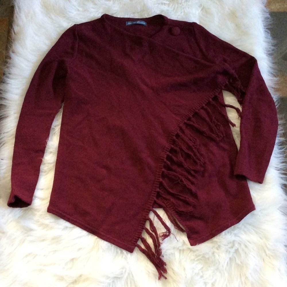 Crossover Sweater - Picture 4 of 15